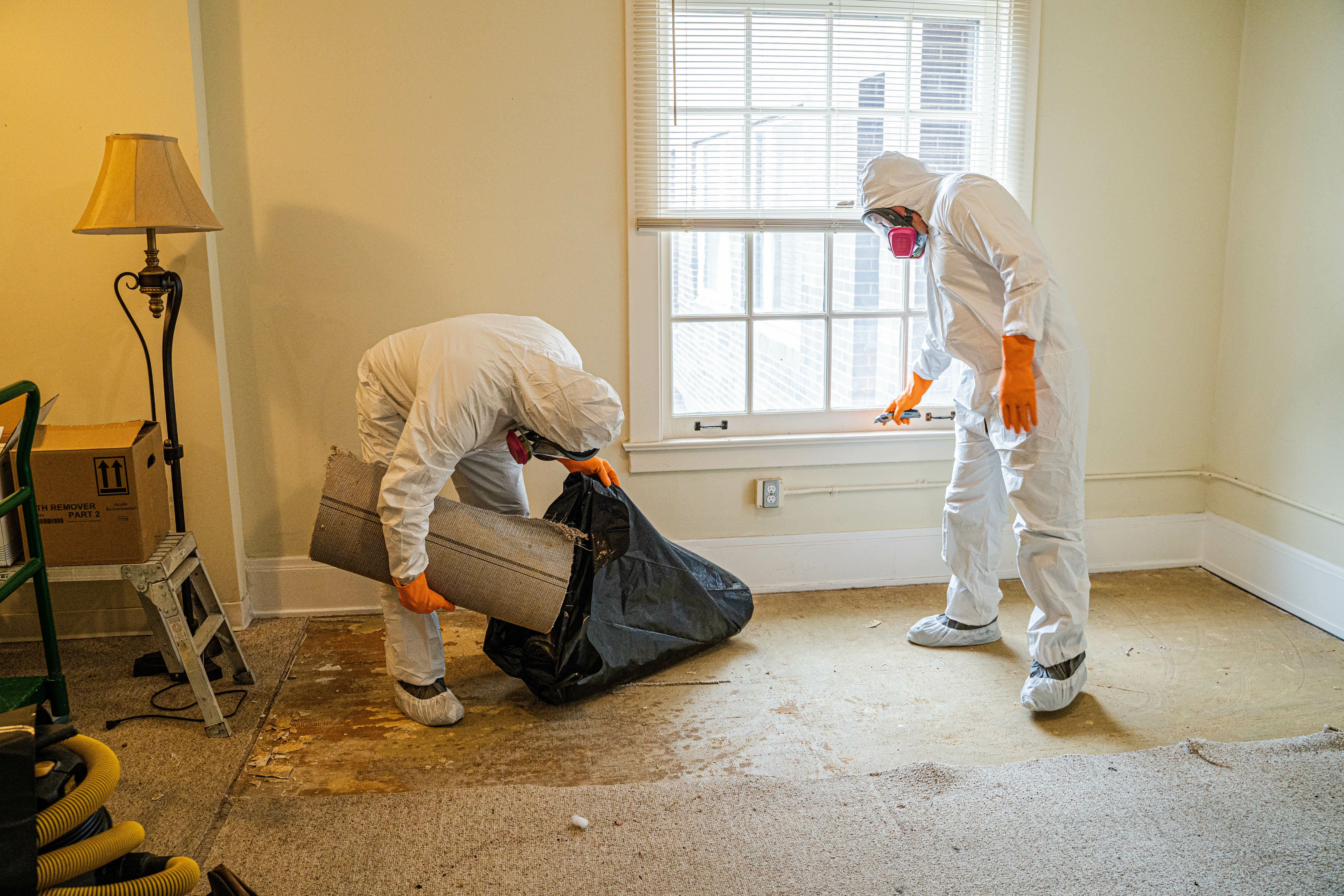 Sewage and biohazard cleanup in Hollywood FL